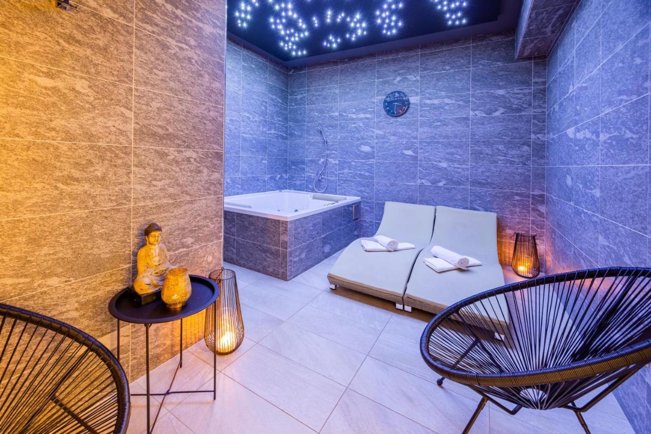 Mamma'S Boutique Hotel ปอดเยบราดิ ภายนอก รูปภาพ