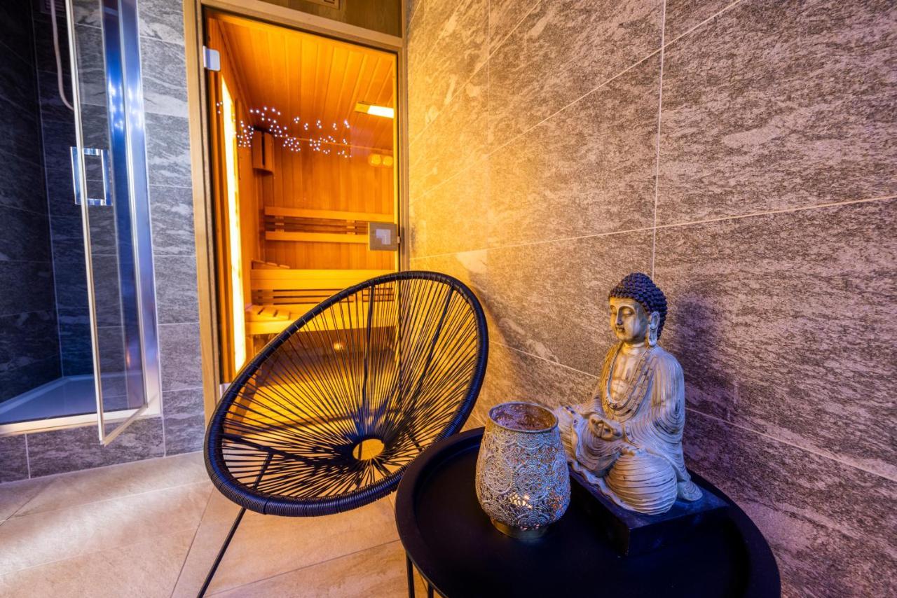 Mamma'S Boutique Hotel ปอดเยบราดิ ภายนอก รูปภาพ