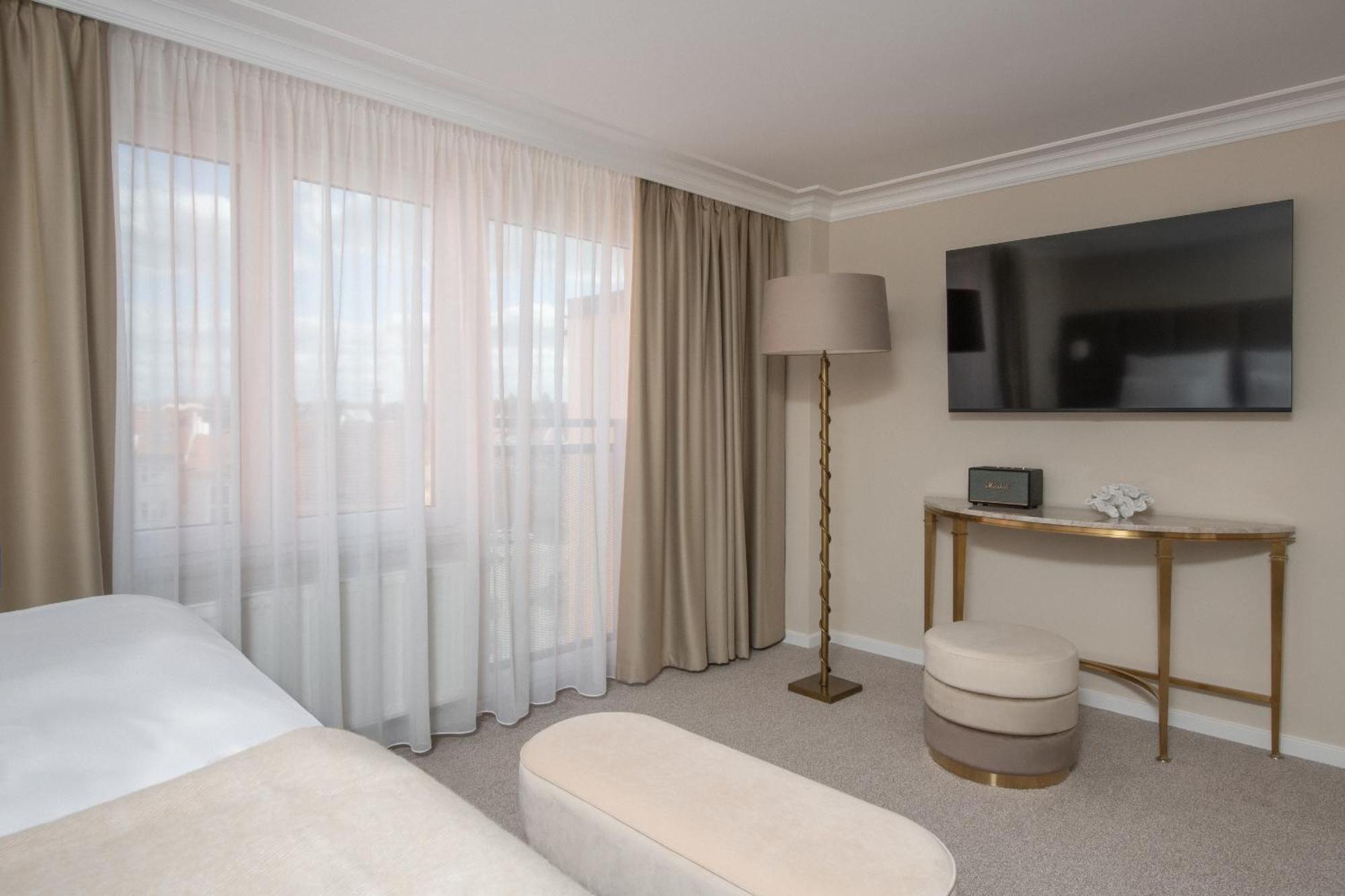 Mamma'S Boutique Hotel ปอดเยบราดิ ภายนอก รูปภาพ