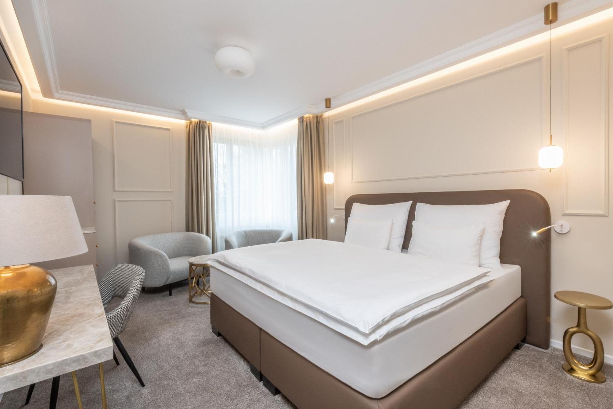 Mamma'S Boutique Hotel ปอดเยบราดิ ภายนอก รูปภาพ